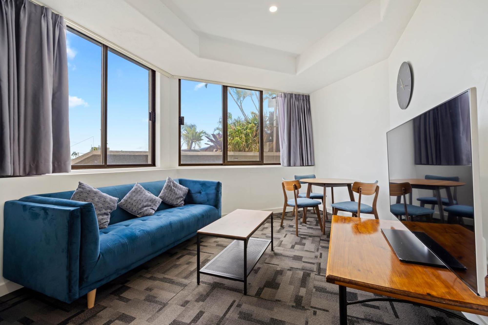 Tiki Hotel Apartments Surfers Paradise Gold Coast Esterno foto
